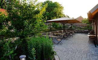 Goldener Adler in Prichsenstadt - Blick in den Biergarten