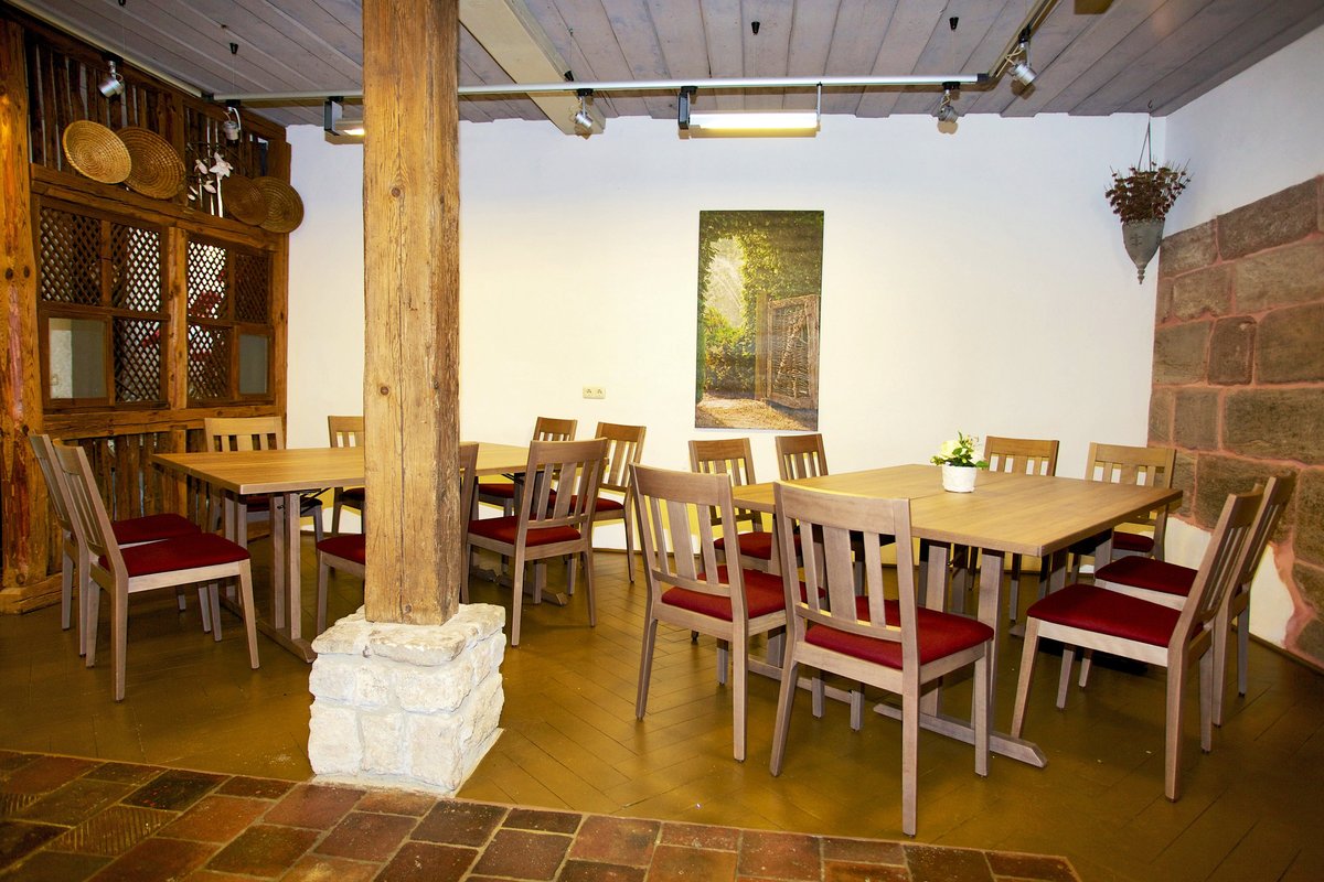 Schwan Schwanstetten Gastronomieeinrichtung der BEGA GmbH, eine